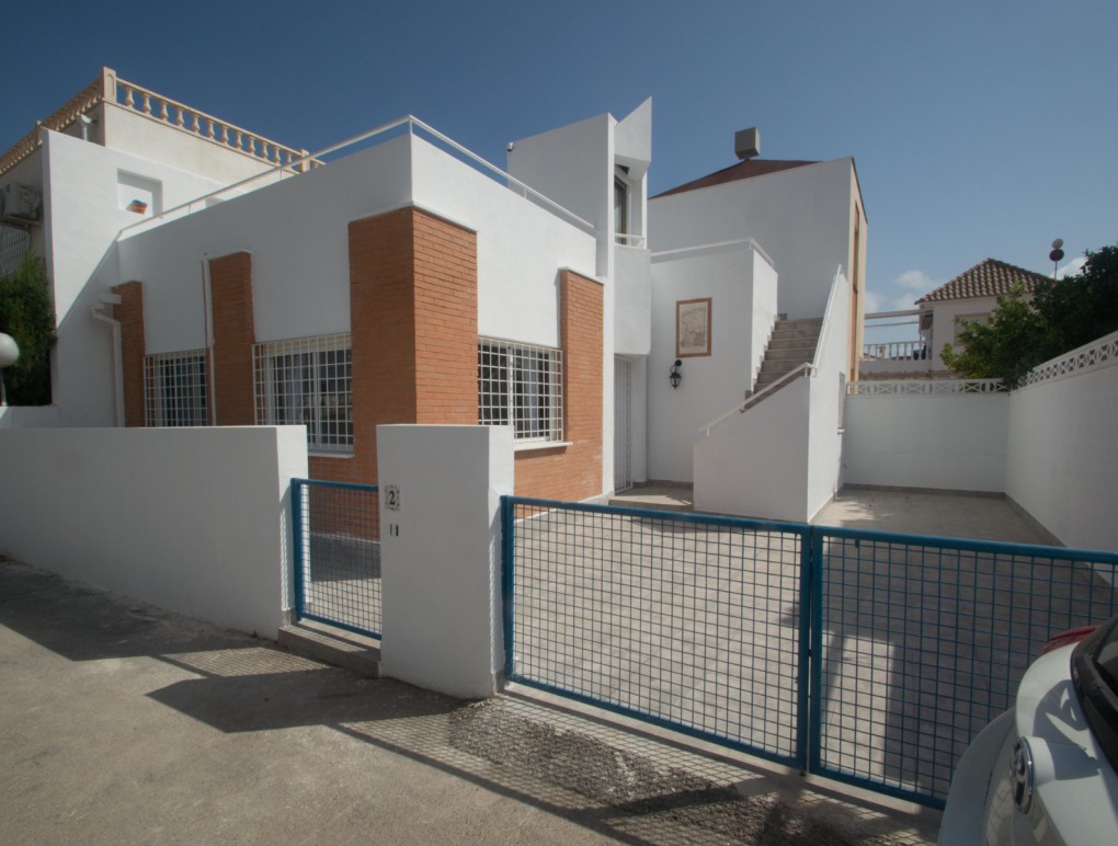 Sprzedaż - Kamienica - Torrevieja - Los Altos