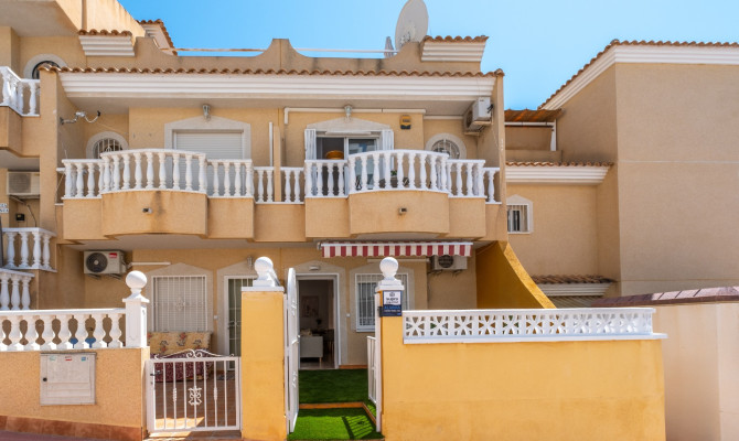Stadthaus - Resale - Orihuela Costa - Villamartin