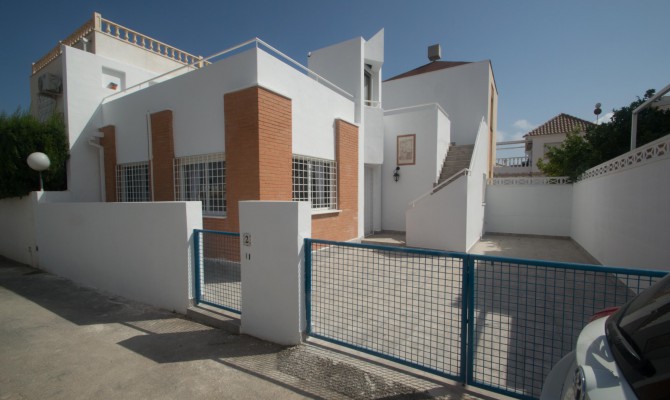 Stadthaus - Resale - Torrevieja - ZCBE001