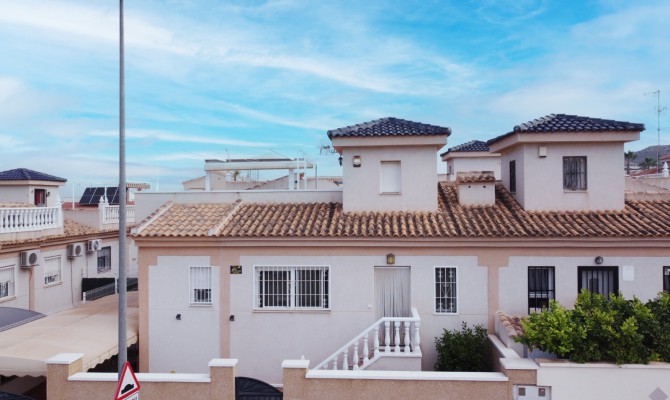 Townhouse - Resale - Benimar - DLF010