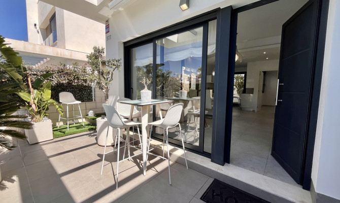 Townhouse - Resale - Villamartin - Villamartin