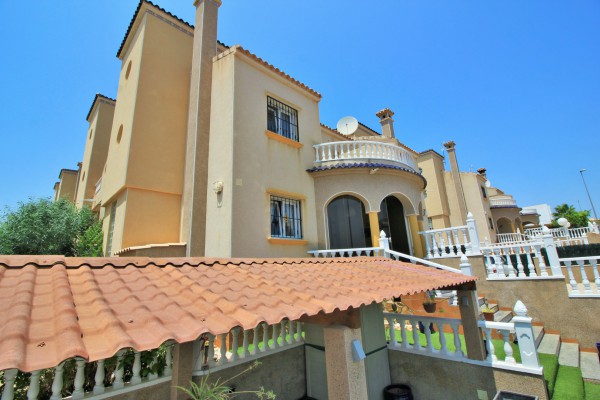 Townhouse - Sale - Villamartin - Villamartin