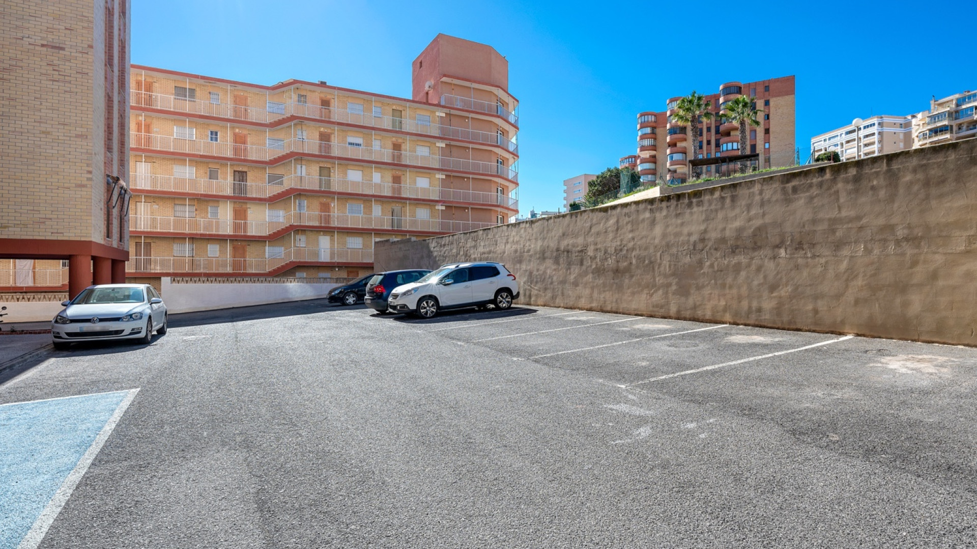 Venta - Apartment - Arenales del Sol - Segunda linea playa