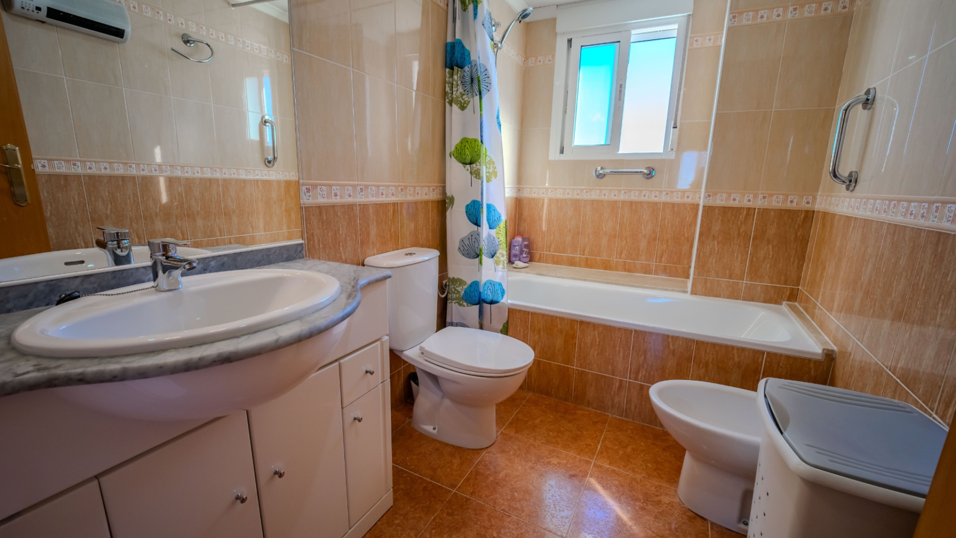 Venta - Apartment - Guardamar del Segura