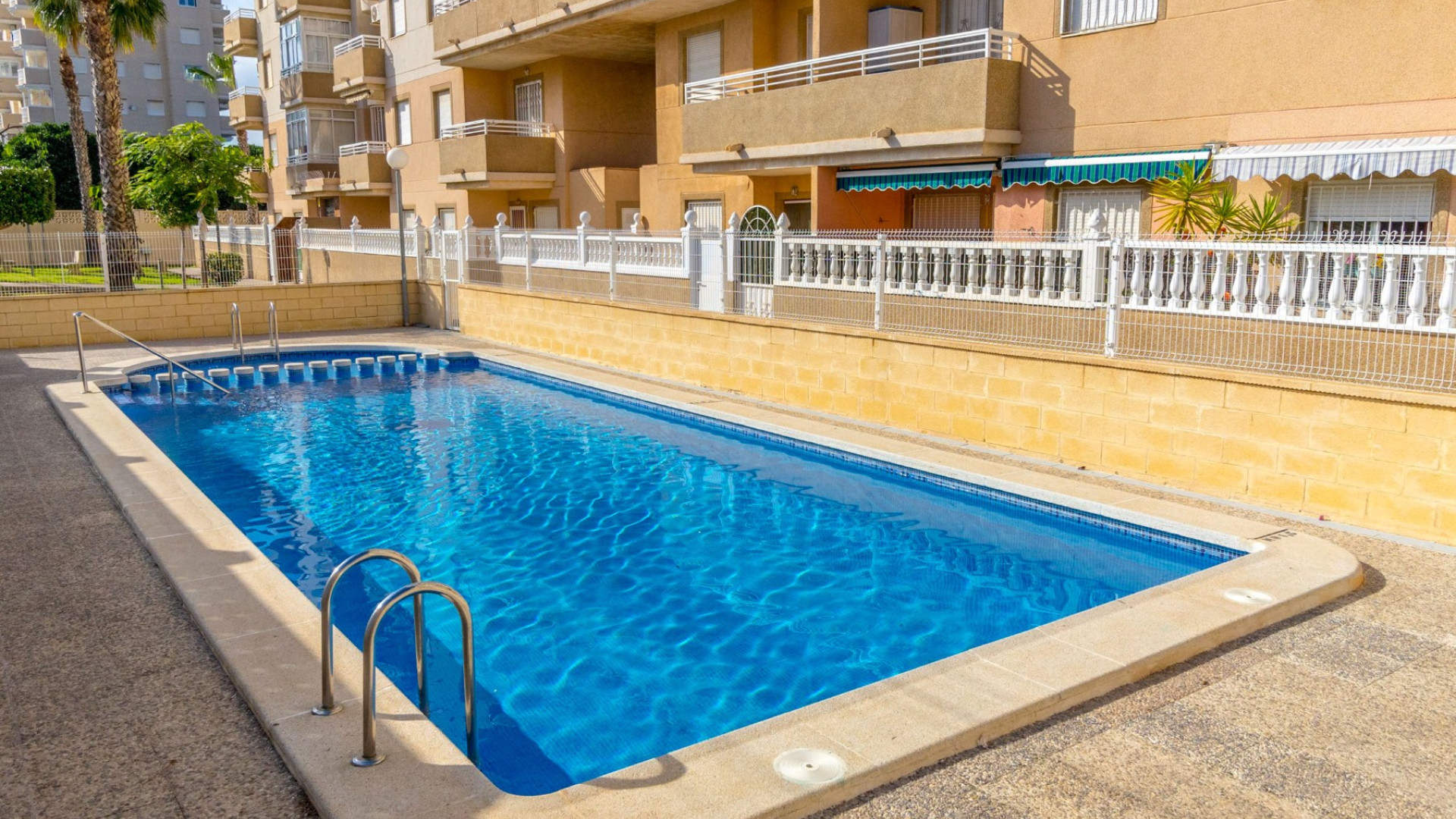 Venta - Apartment - Torrevieja - Centro