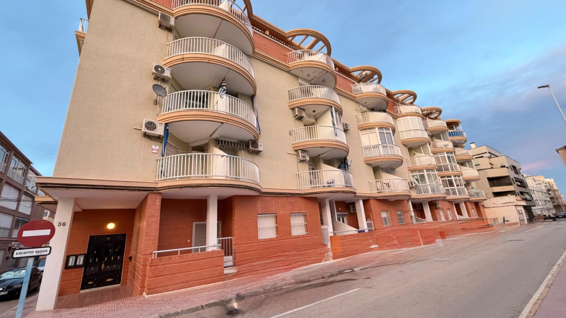 Venta - Apartment - Torrevieja - La Mata pueblo