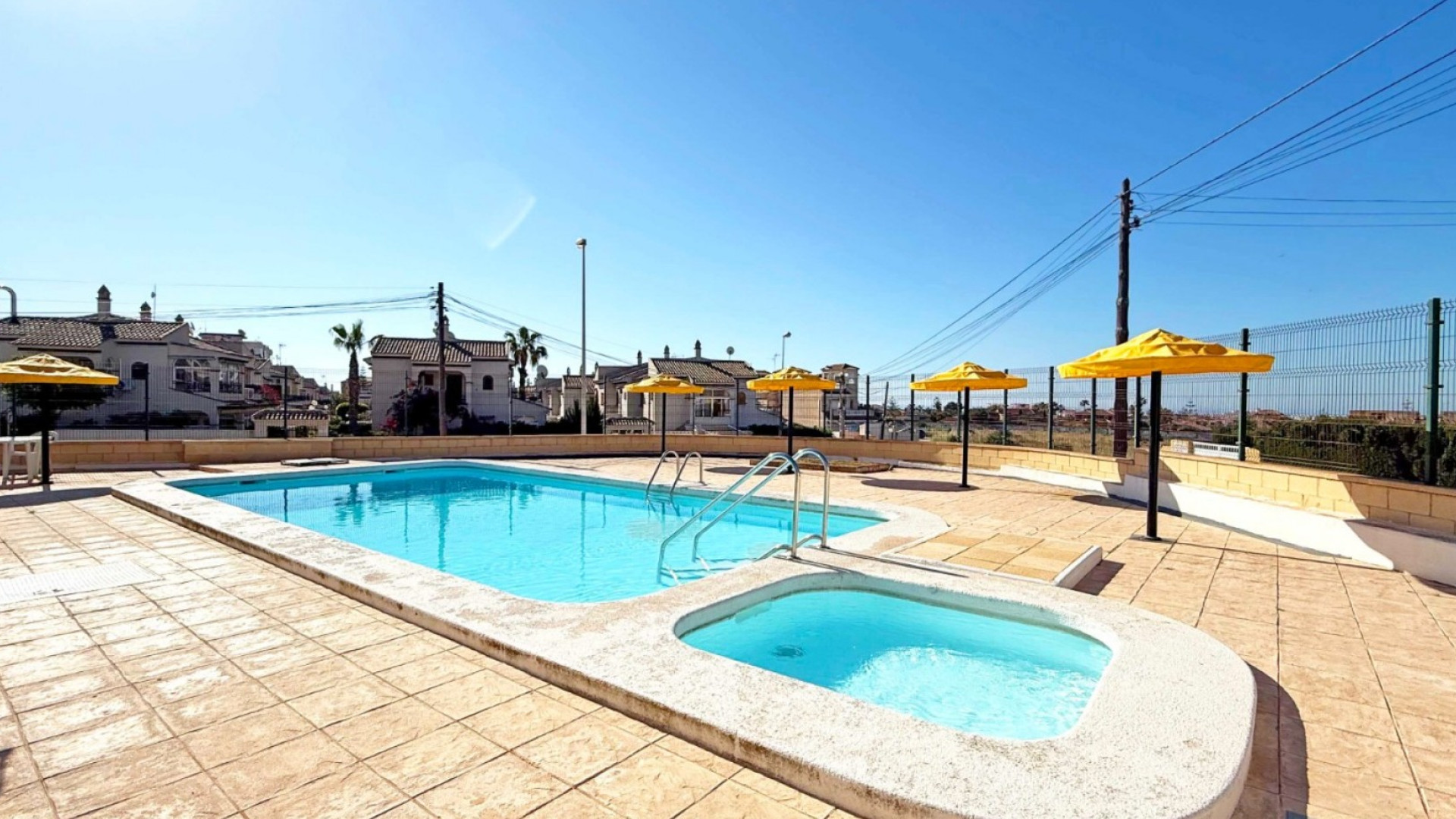 Venta - Bungalow - Torrevieja - Torrelamata - La Mata