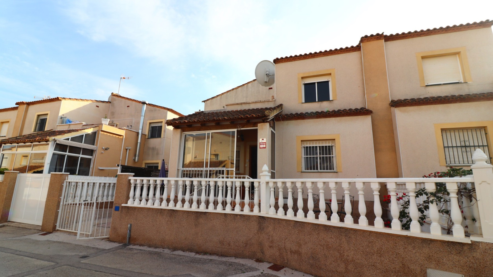 Venta - casa adosada - Algorfa - Montebello