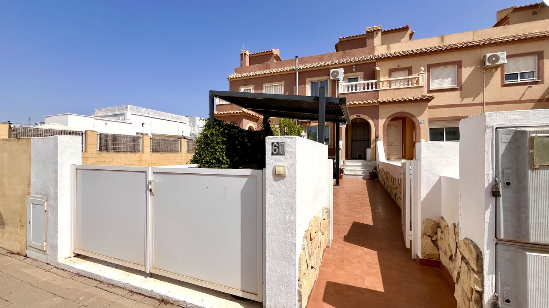 Venta - Casa adosada - Avileses