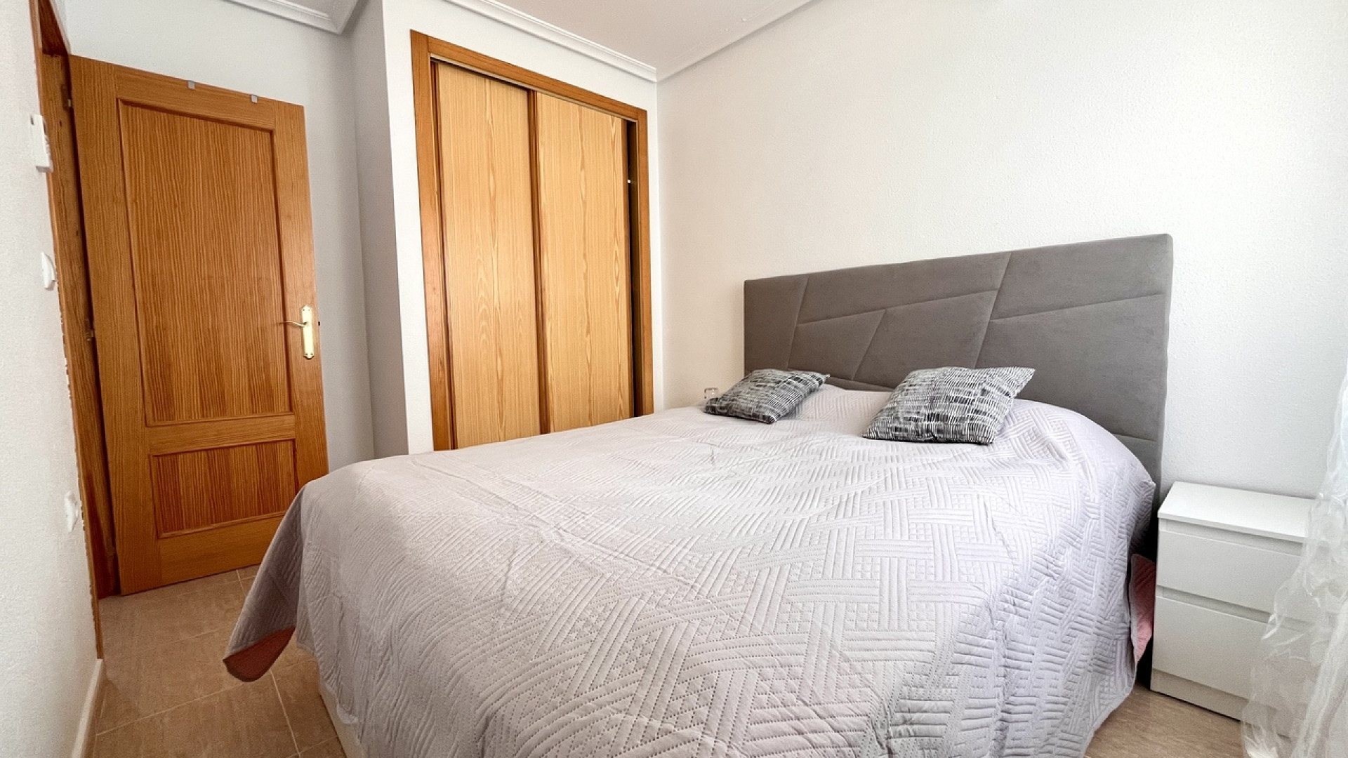 Venta - Casa adosada - Avileses