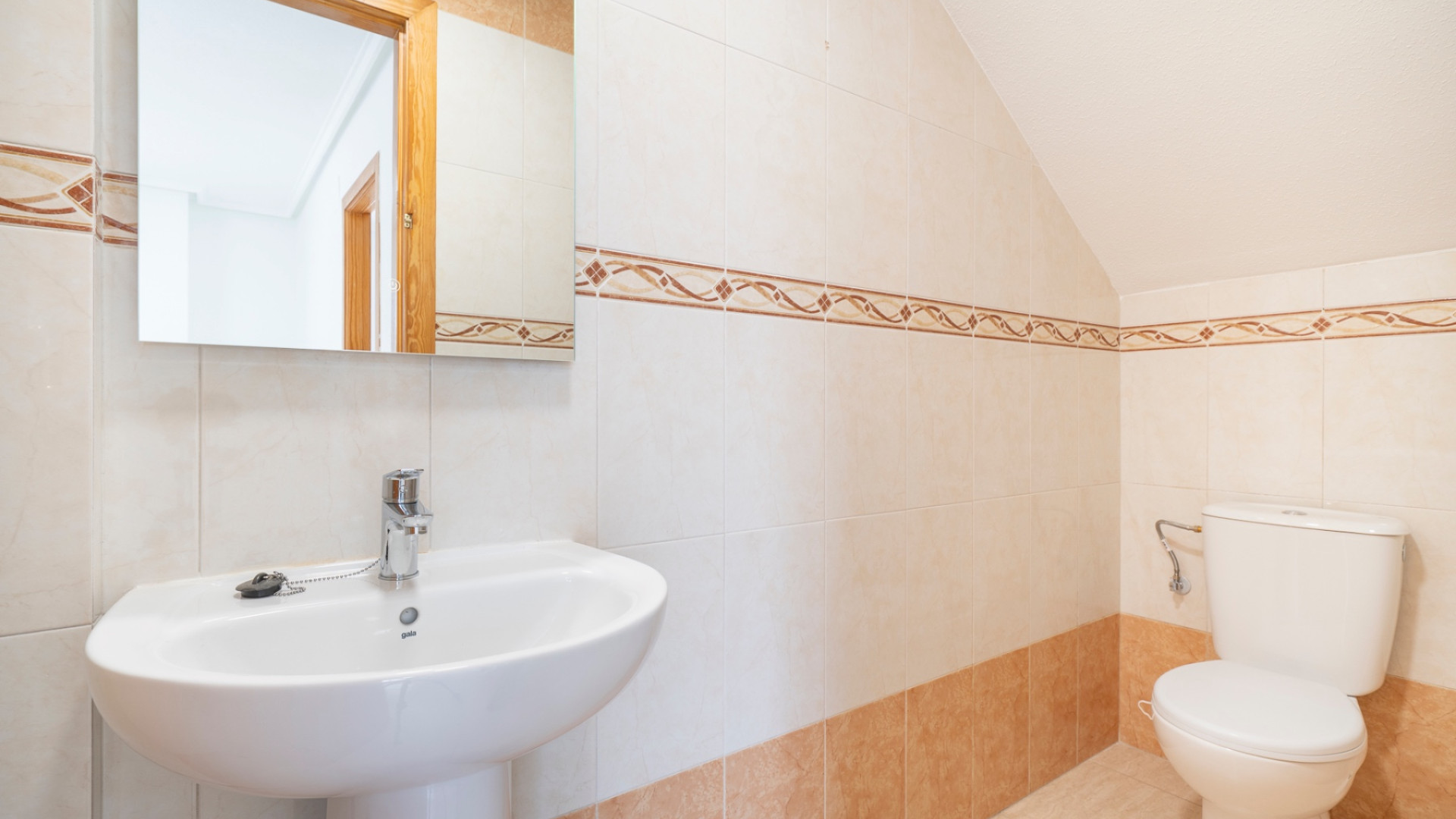 Venta - casa adosada - Ciudad Quesada