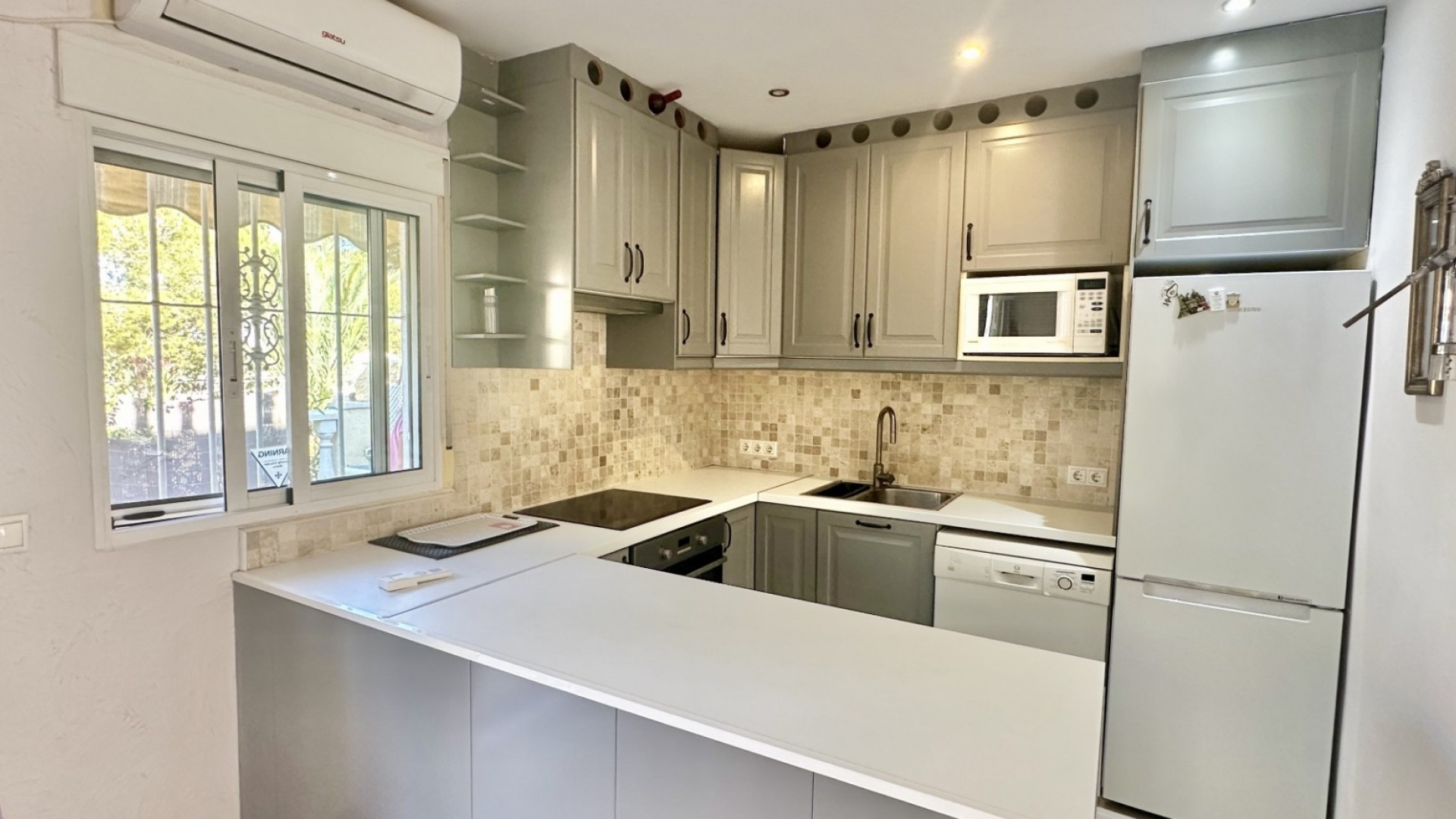 Venta - Casa adosada - Guardamar del Segura - Lomas de Polo-Pinomar