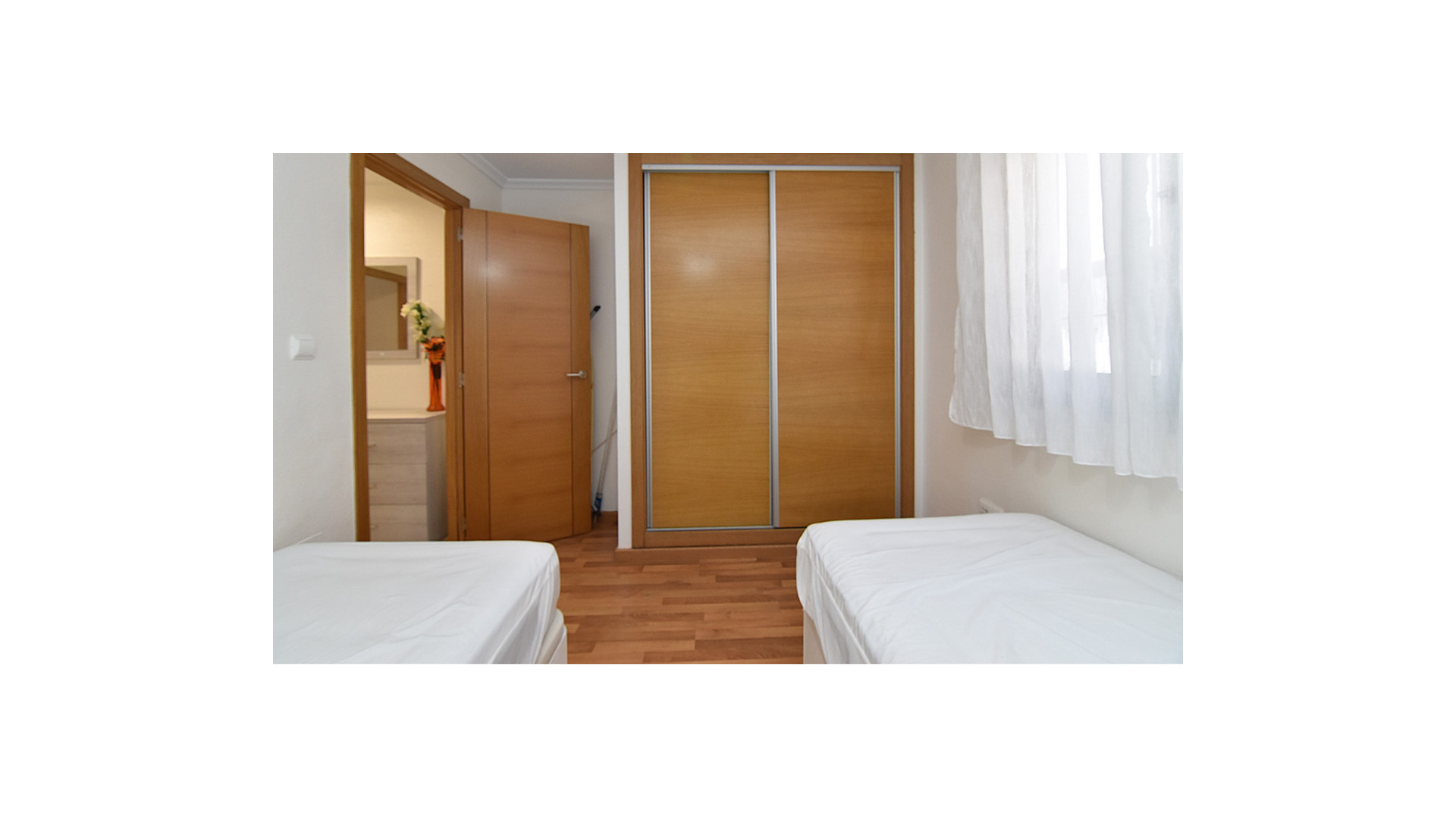 Venta - Casa adosada - Guardamar del Segura