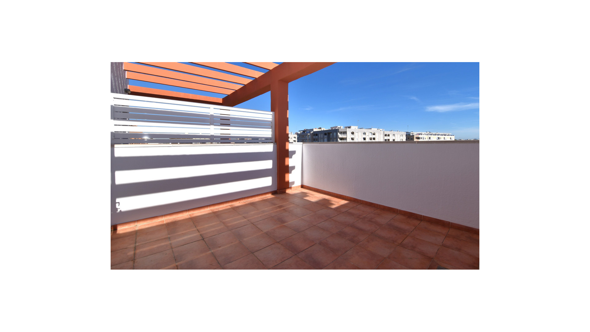 Venta - Casa adosada - Guardamar del Segura