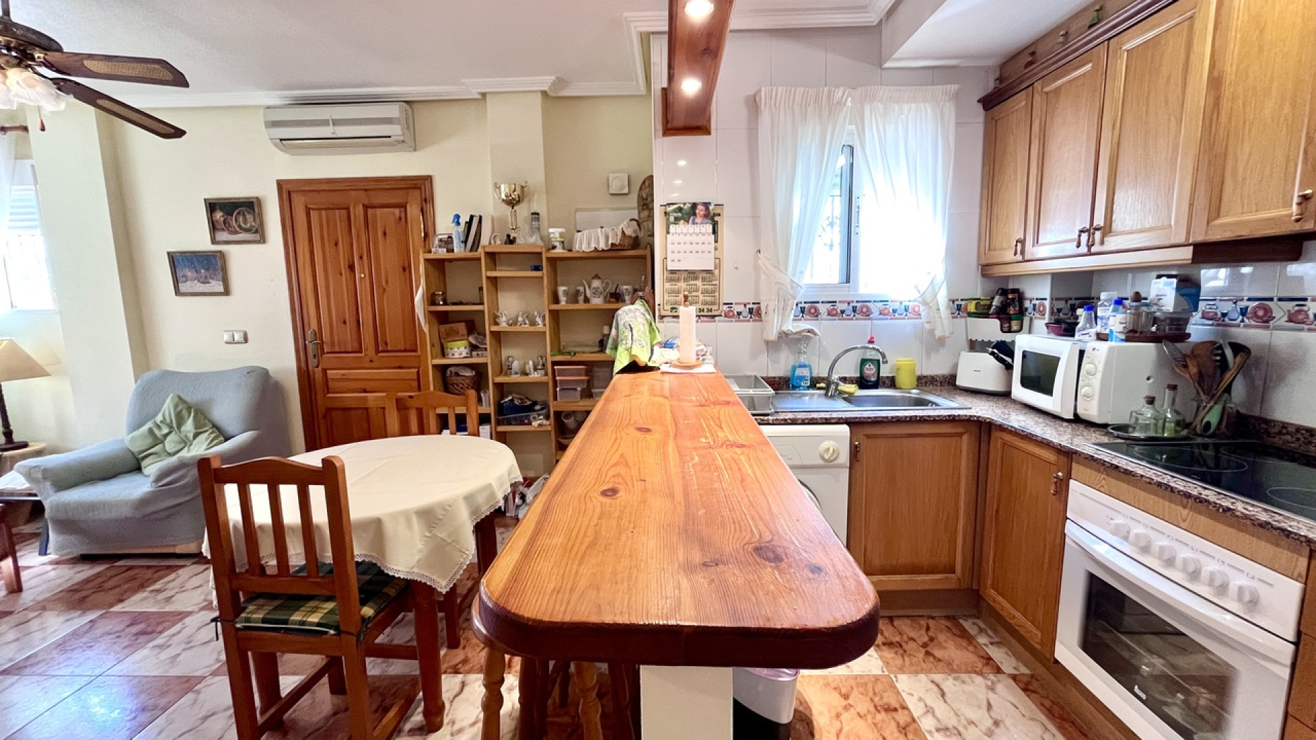 Venta - Casa adosada - La Zenia