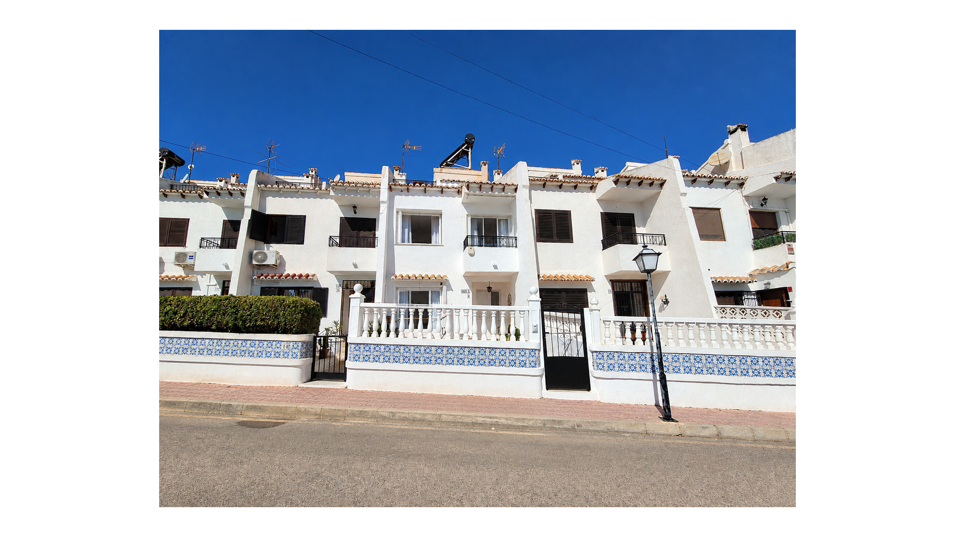 Venta - Casa adosada - Los Balcones, Torrevieja - Los Balcones