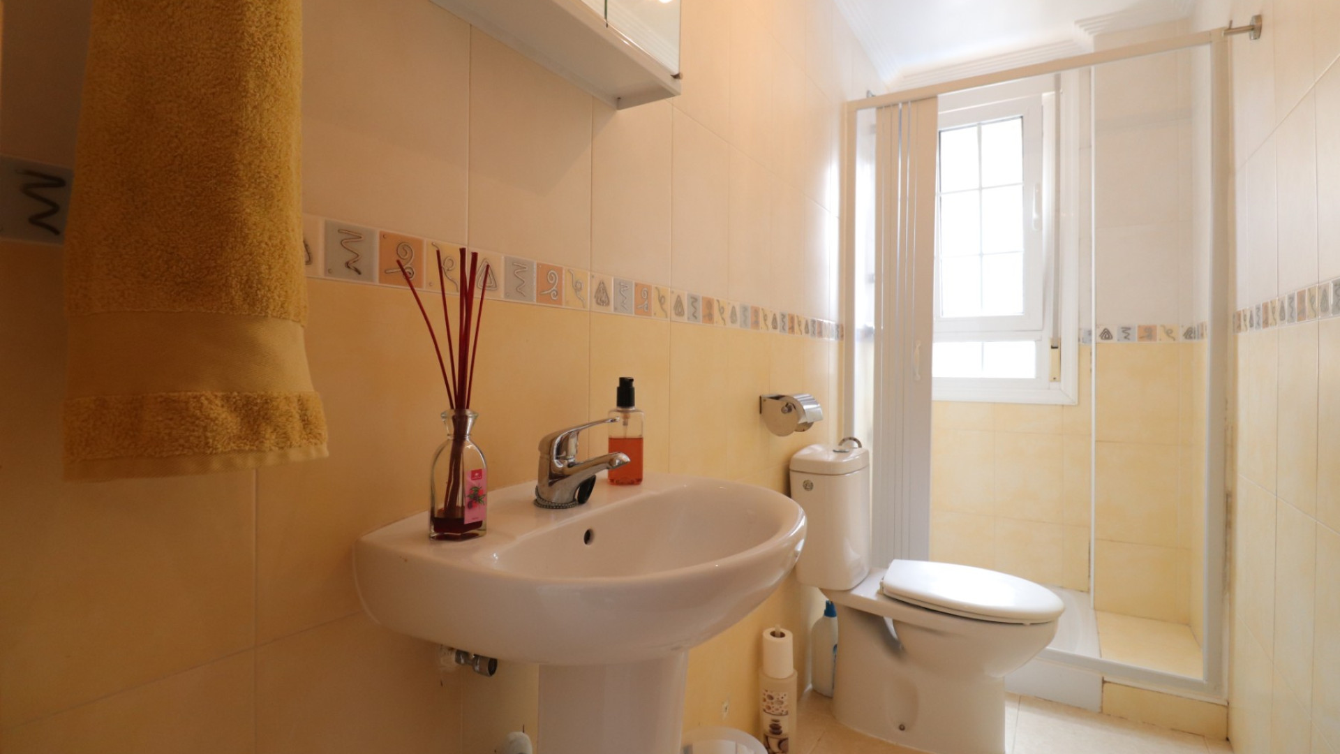 Venta - casa adosada - Los Montesinos - La Herrada