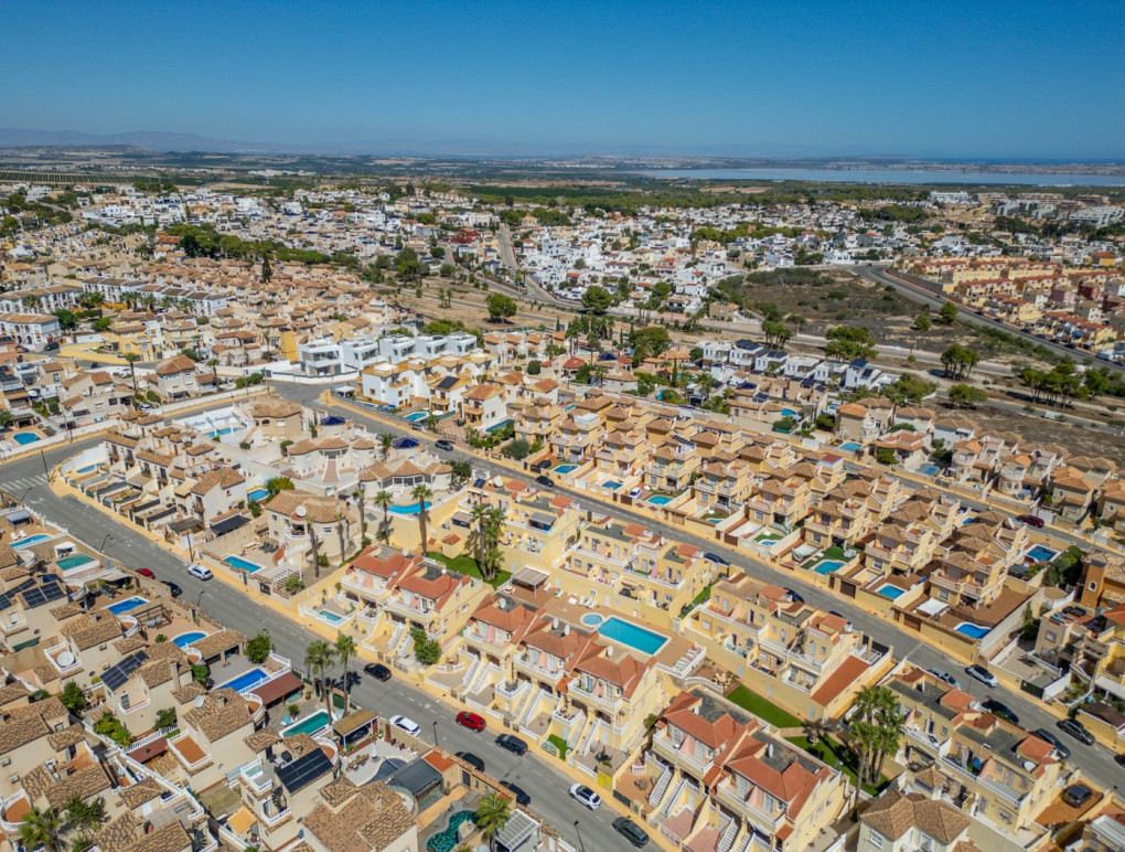 Venta - Casa adosada - Orihuela Costa - Las Filipinas