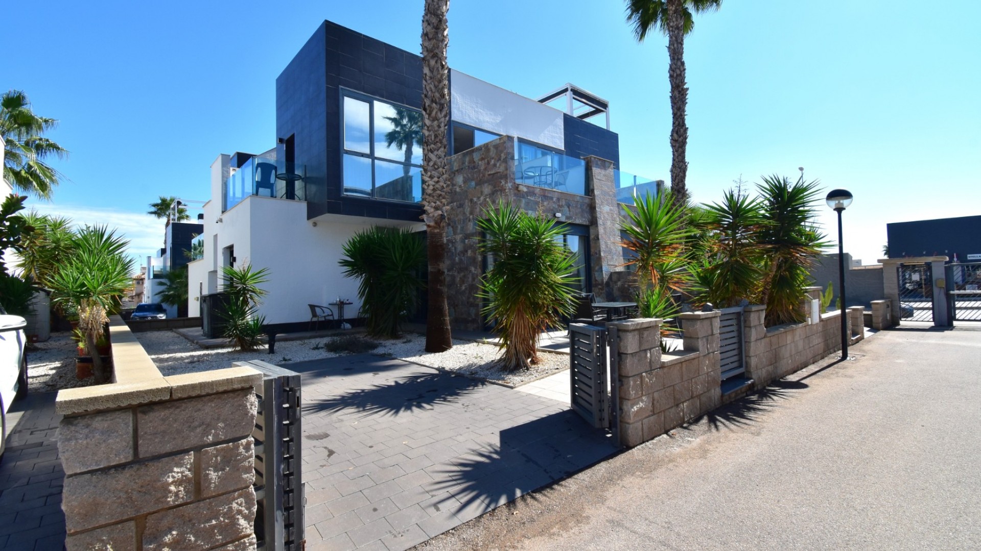 Venta - casa adosada - Orihuela Costa - Lomas de Cabo Roig