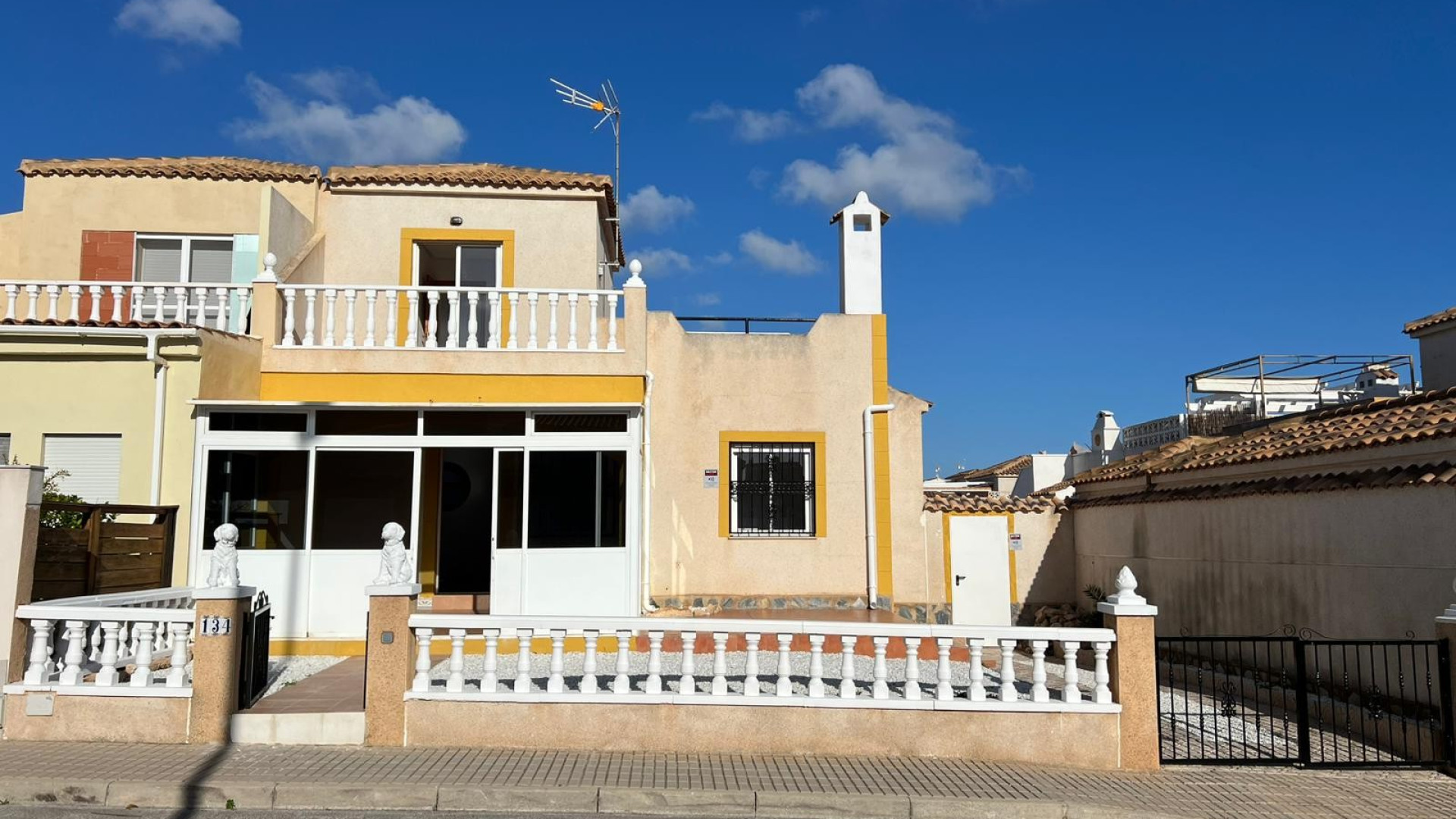 Venta - casa adosada - Orihuela Costa - Punta Prima