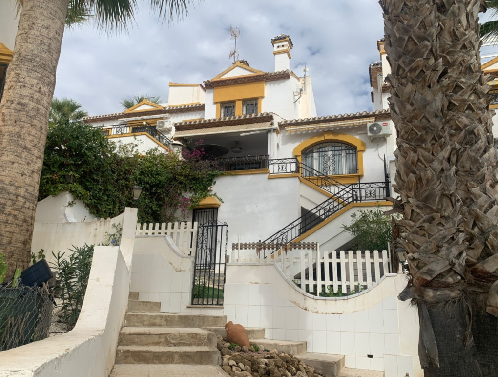 Venta - Casa adosada - Orihuela Costa - Villamartin