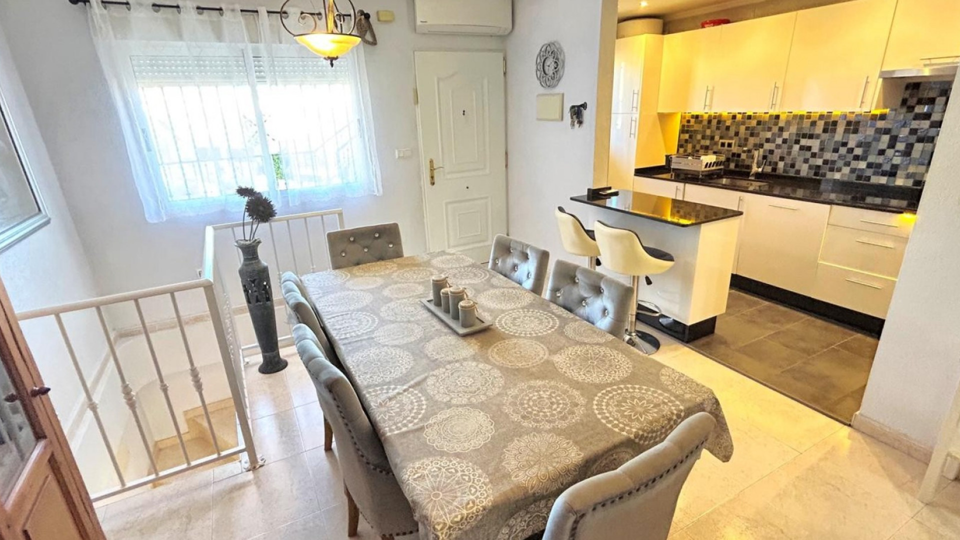 Venta - Casa adosada - Orihuela Costa - Villamartin