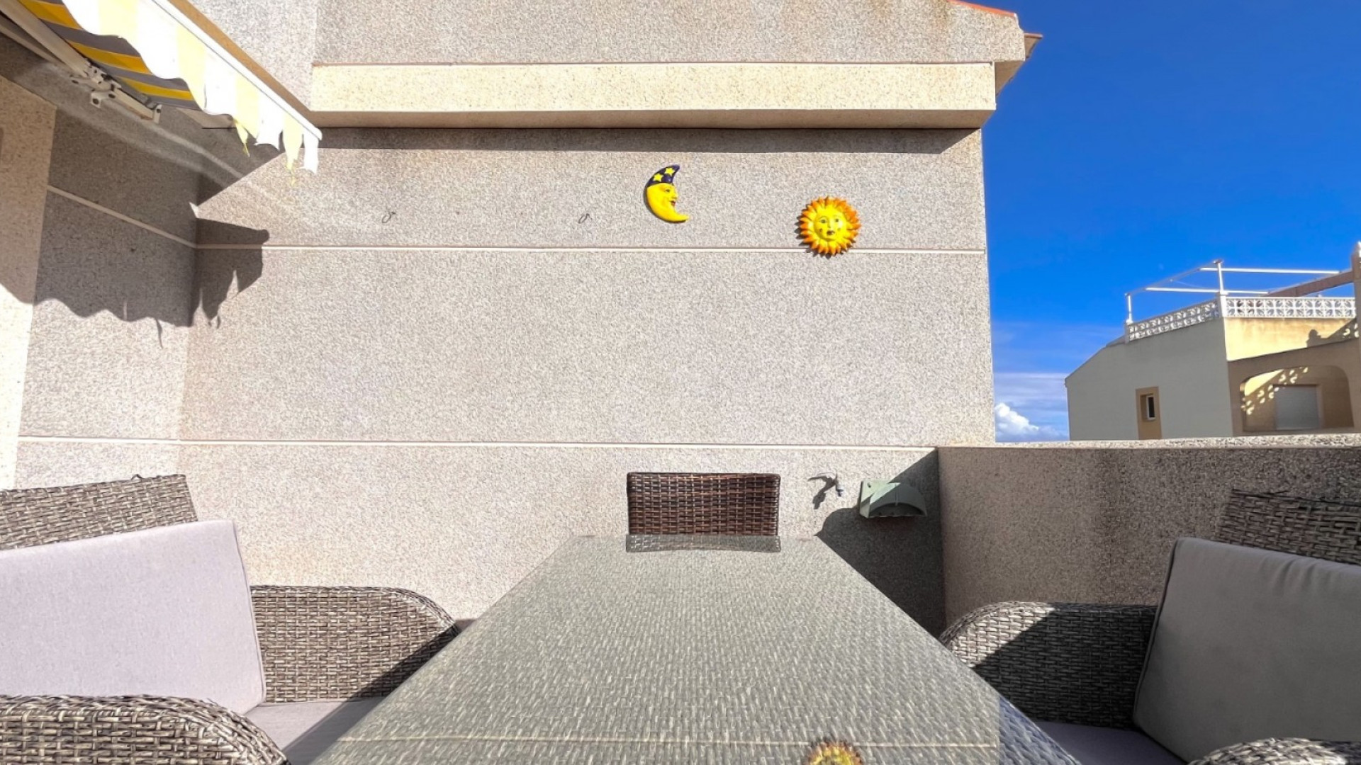 Venta - Casa adosada - Torrevieja - La Siesta - El Salado -  Torreta