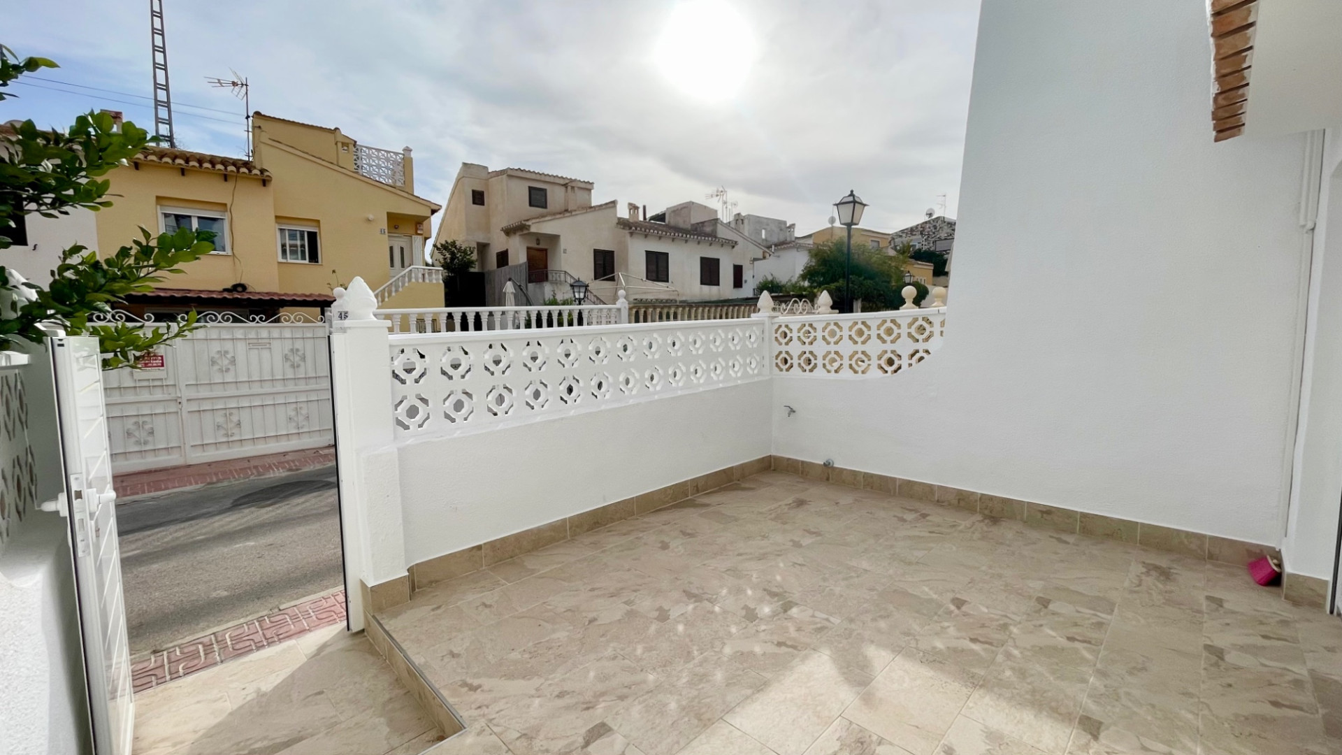 Venta - Casa adosada - Torrevieja - Los Balcones