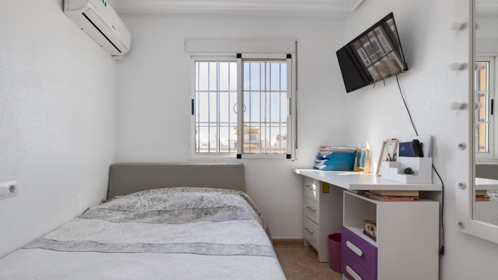 Venta - Casa adosada - Torrevieja