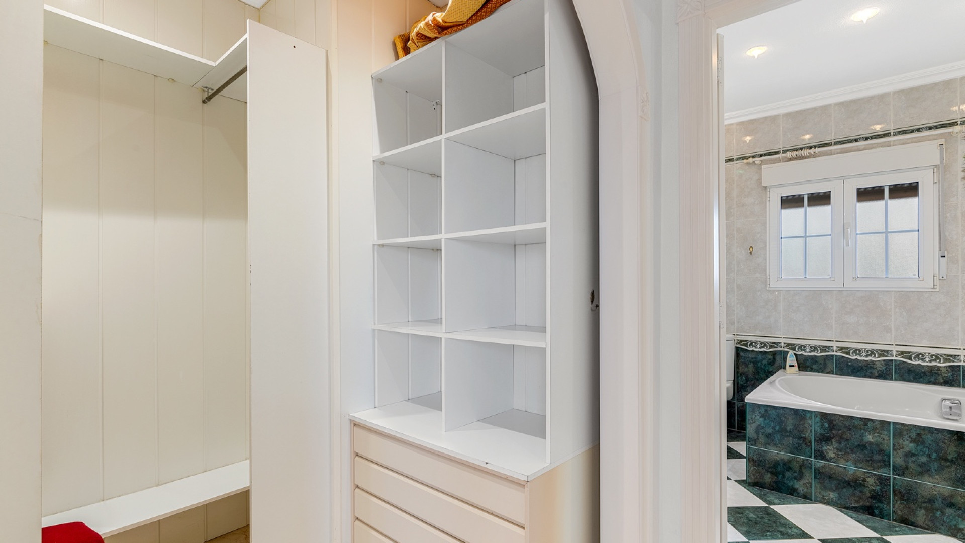 Venta - Chalet - Torrevieja