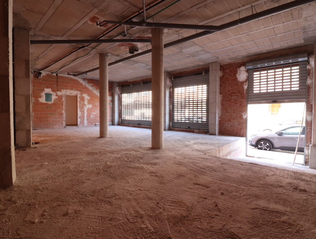 Venta - Comercial (propiedad absoluta) - Rojales - Rojales - Village