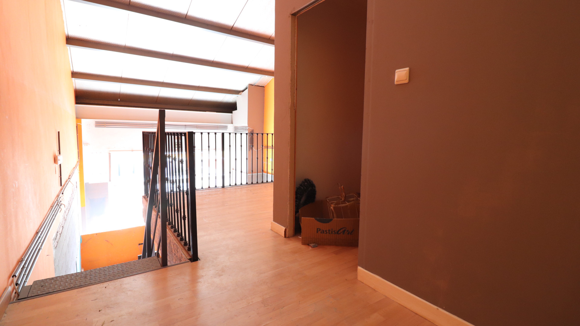 Venta - Commercial - Algorfa - La Finca Golf Resort