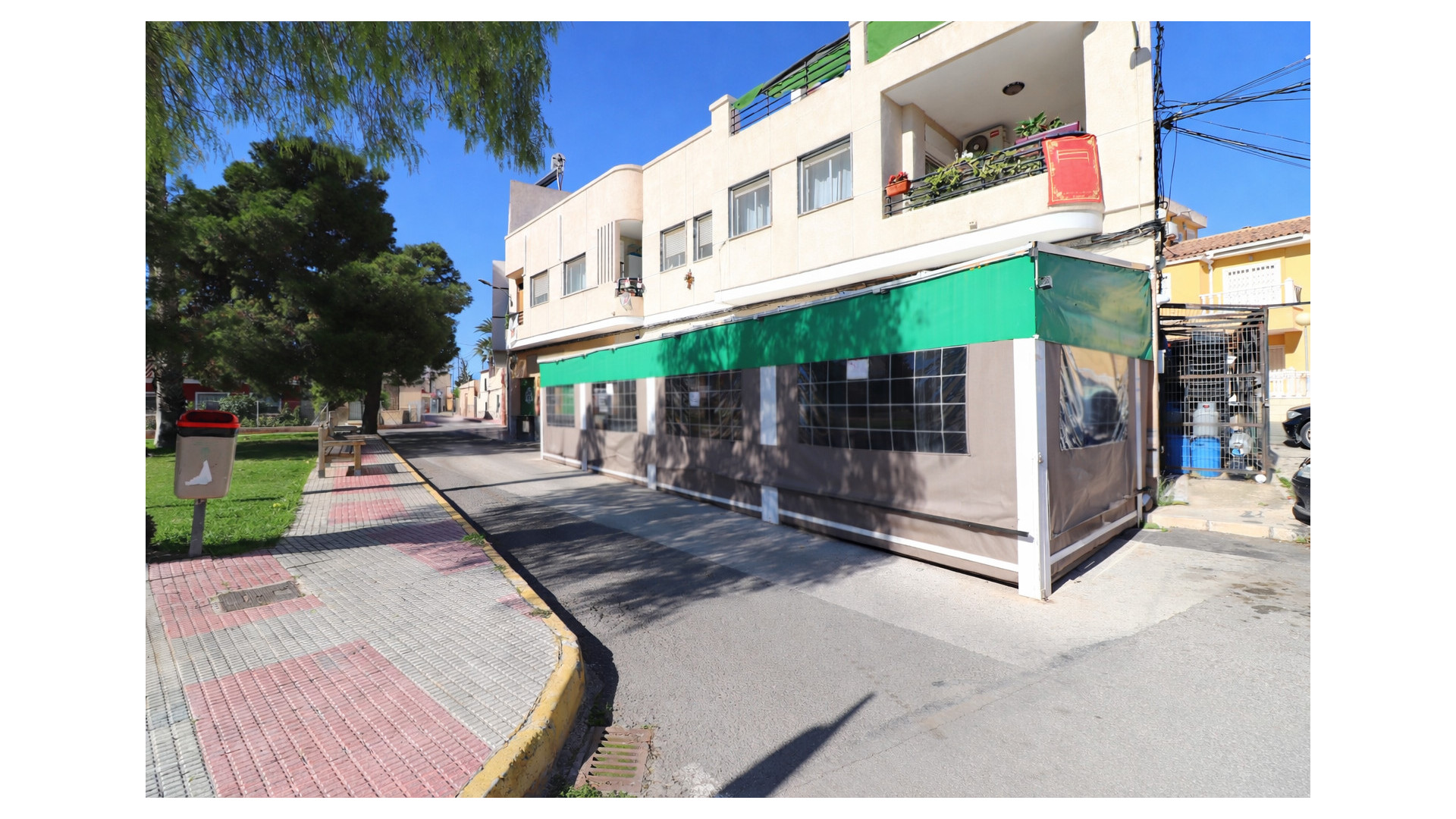 Venta - Commercial - Catral - Catral - Town