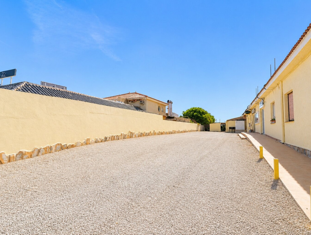 Venta - Commercial - Ciudad Quesada - Doña Pepa