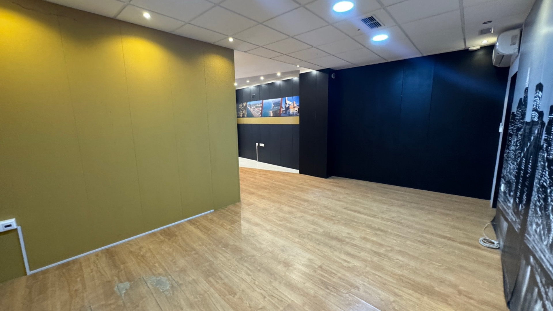 Venta - Commercial - Guardamar del Segura