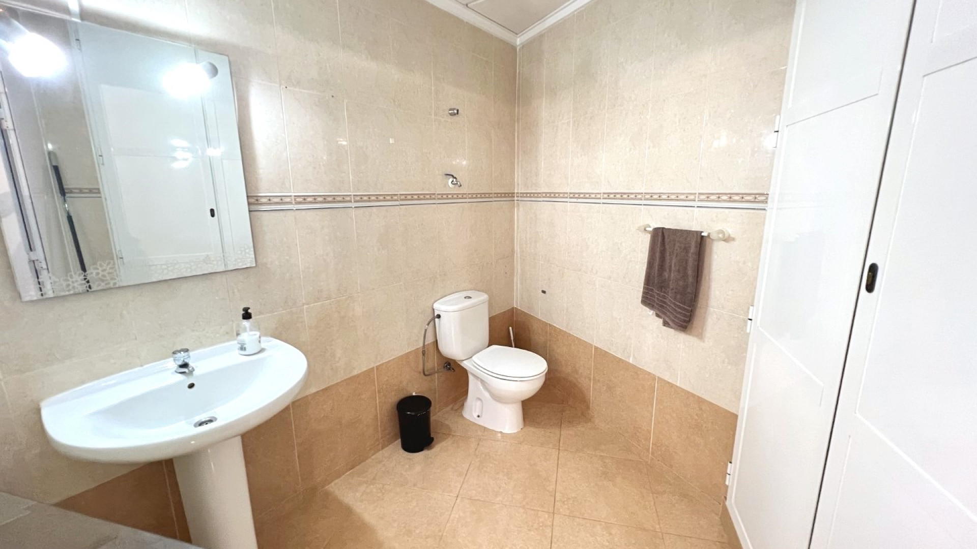 Venta - Commercial - Guardamar del Segura