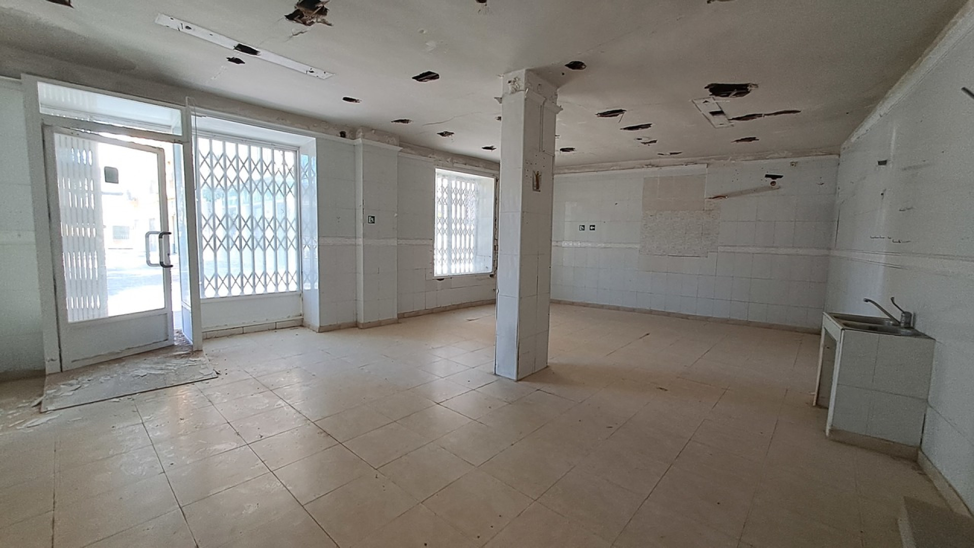 Venta - Commercial - Orihuela