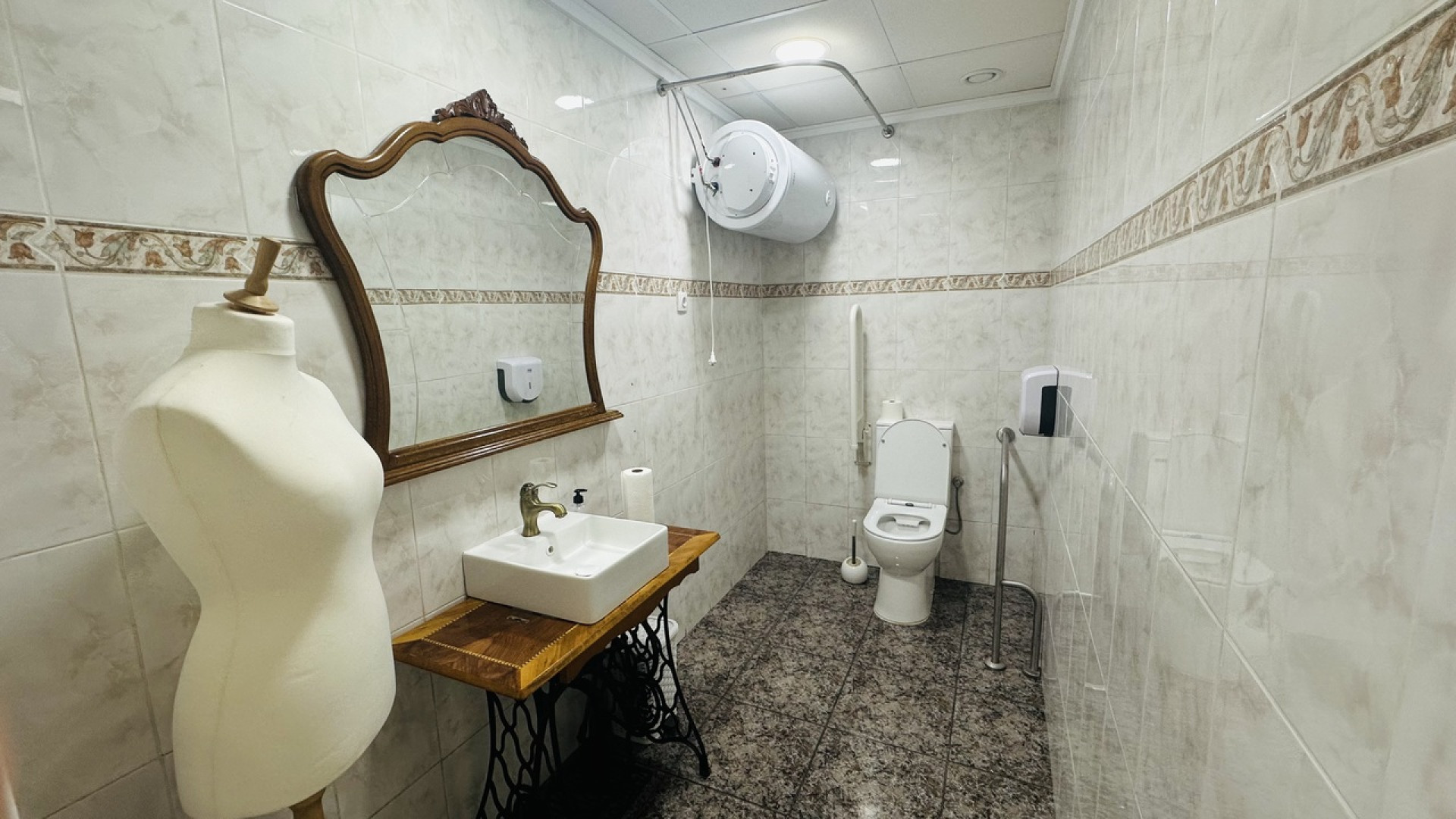 Venta - Commercial - Torrevieja