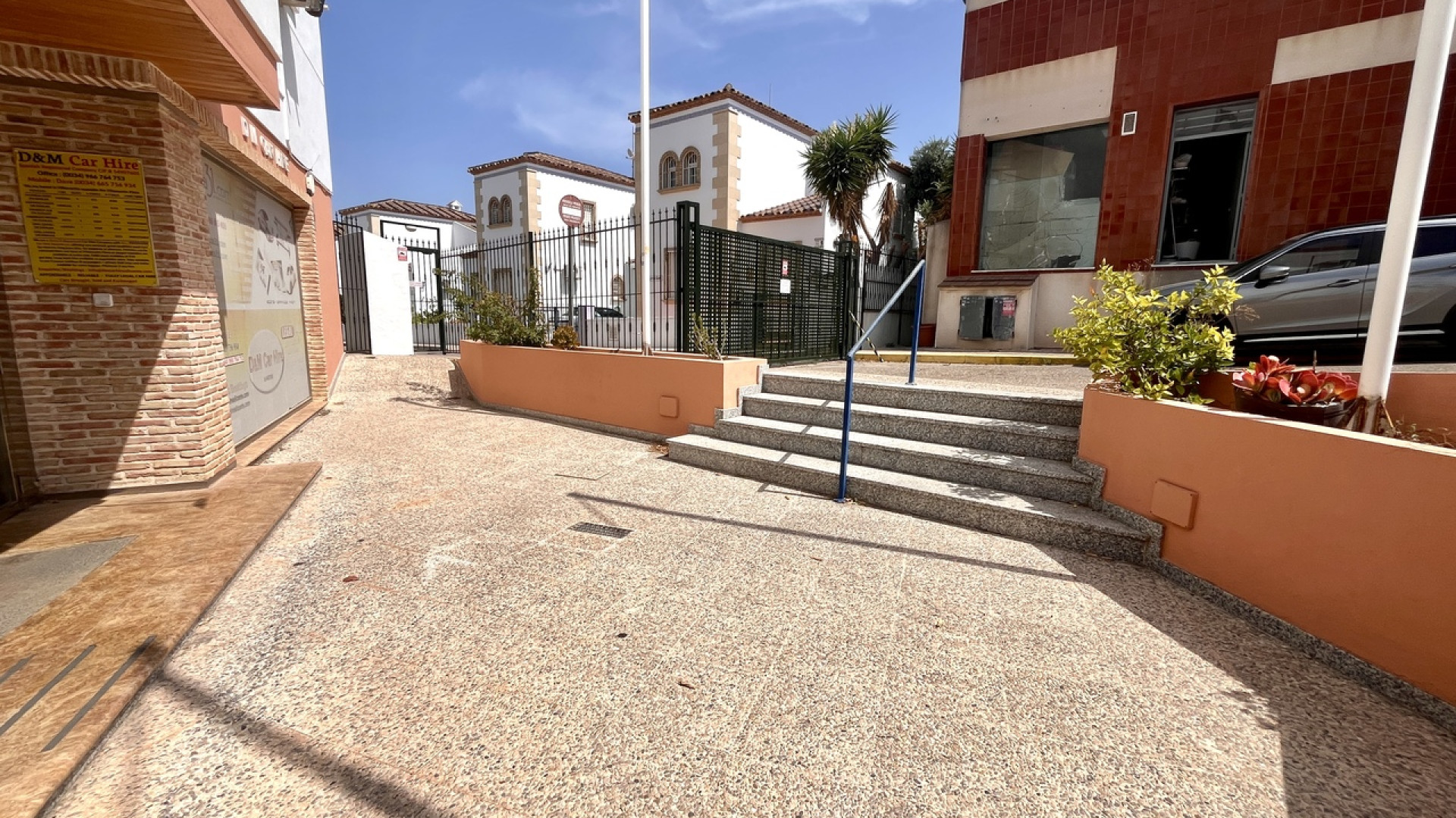 Venta - Commercial - Villamartin