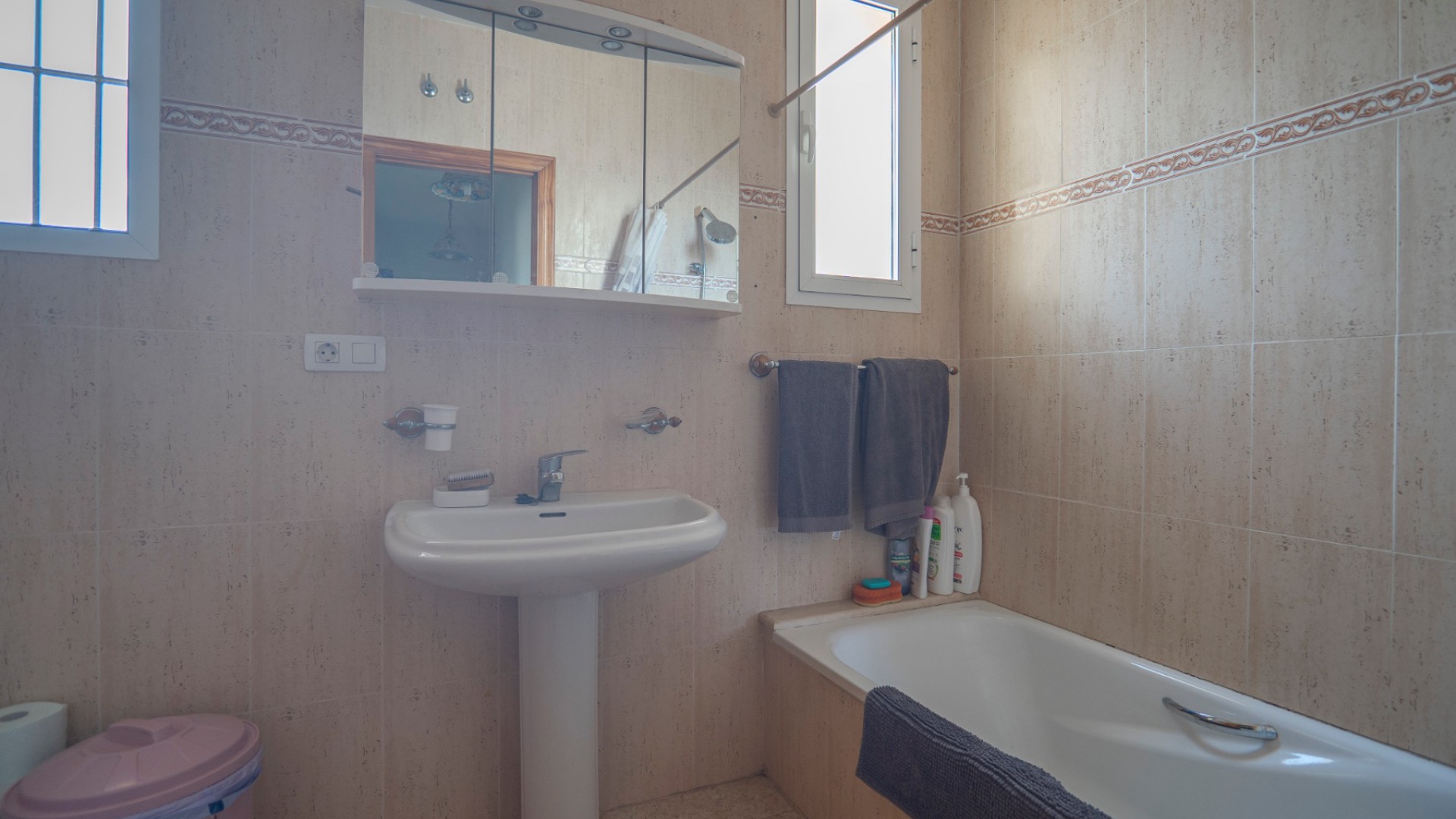 Venta - Country Property - Hondon de las Nieves