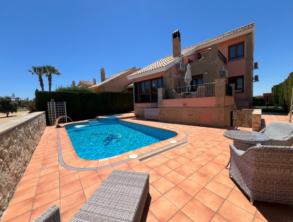 Venta - Detached Villa - Algorfa - La Finca Golf Resort