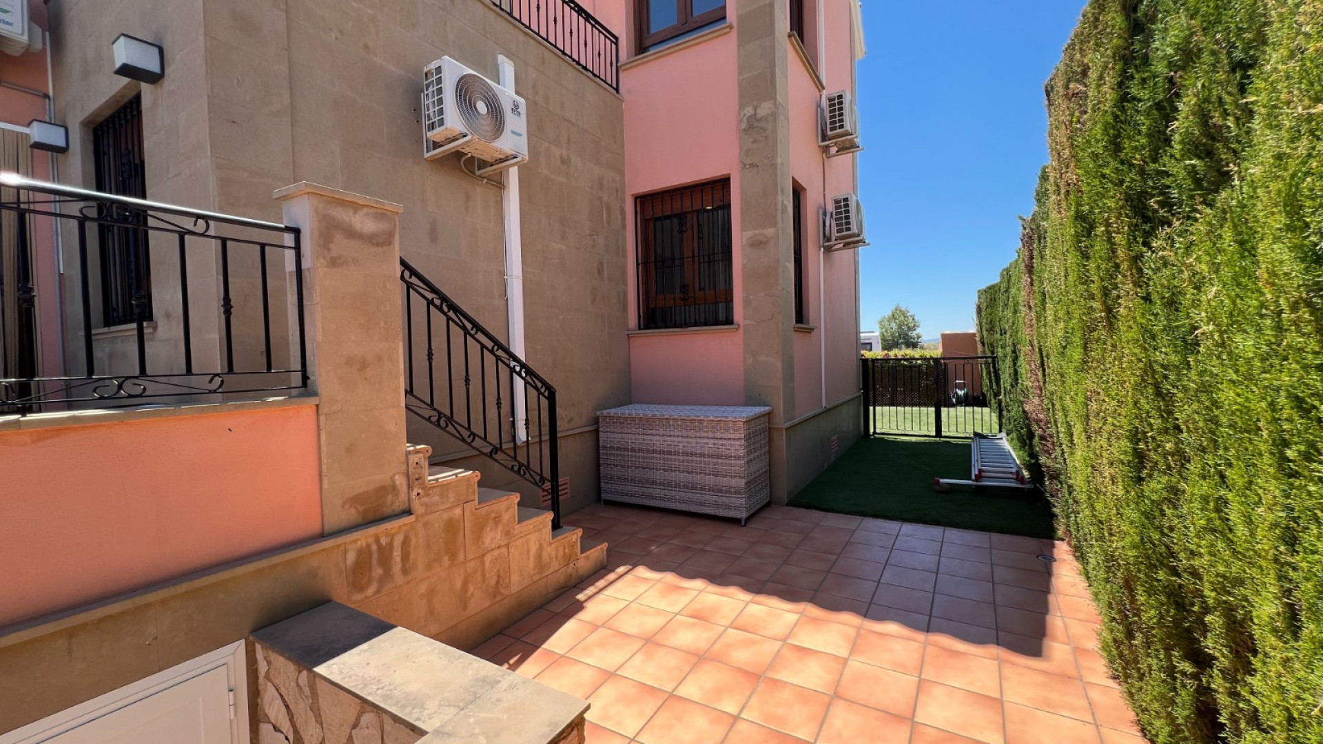 Venta - Detached Villa - Algorfa - La Finca Golf Resort
