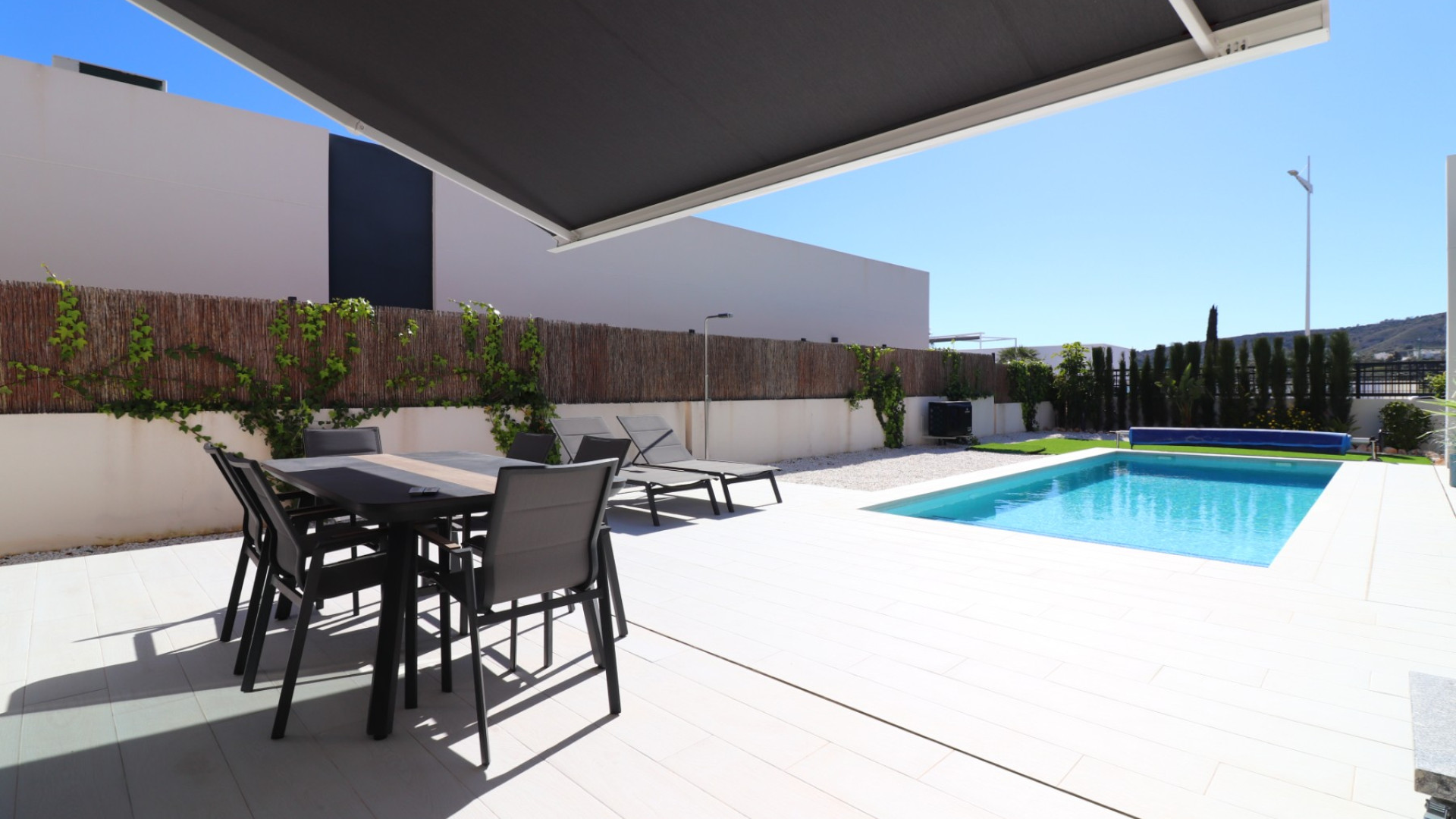 Venta - Detached Villa - Algorfa - La Finca Golf Resort