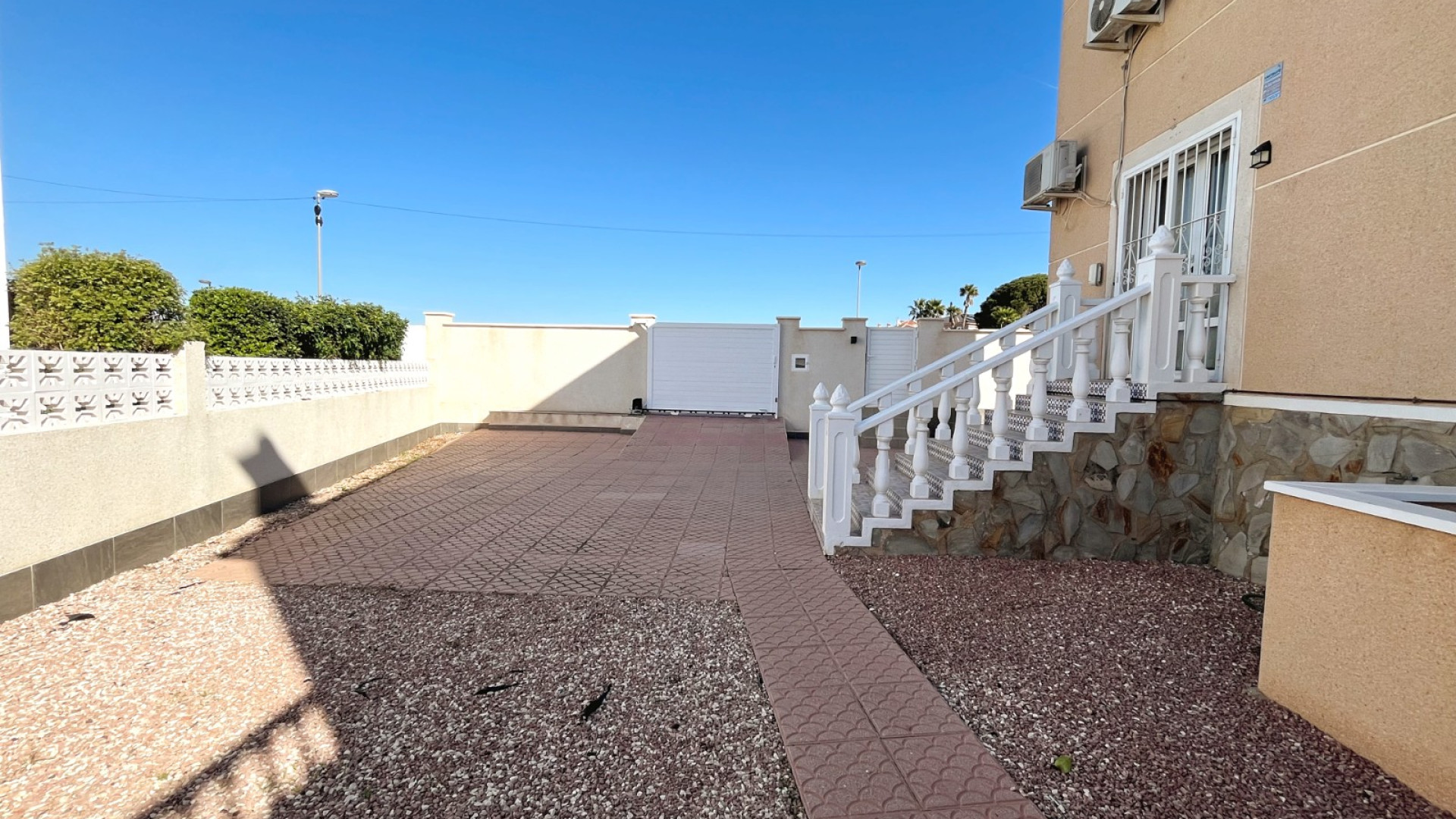Venta - Detached Villa - Benijófar - Monte Azul