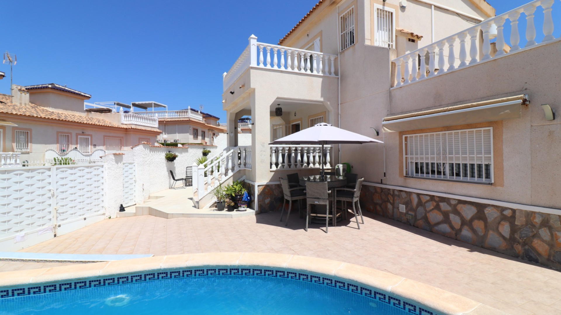 Venta - Detached Villa - Benimar - Benimar I