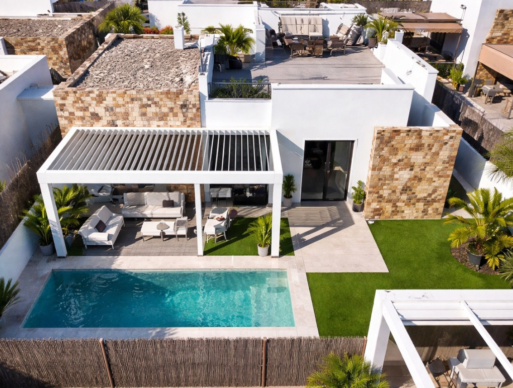 Venta - Detached Villa - Cabo Roig