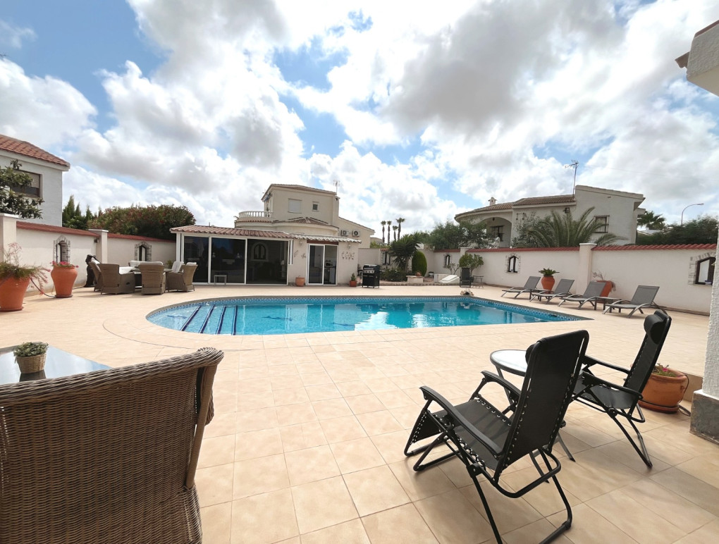 Venta - Detached Villa - Ciudad Quesada - Upper Golf