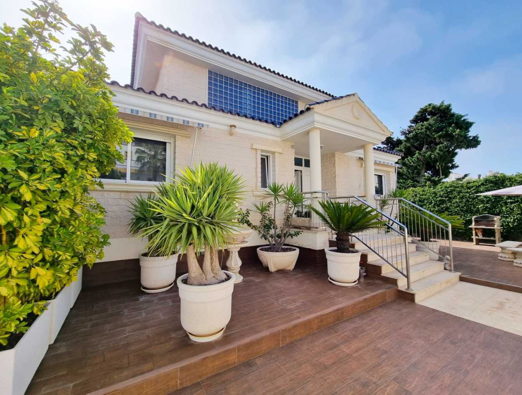 Venta - Detached Villa - La Mata