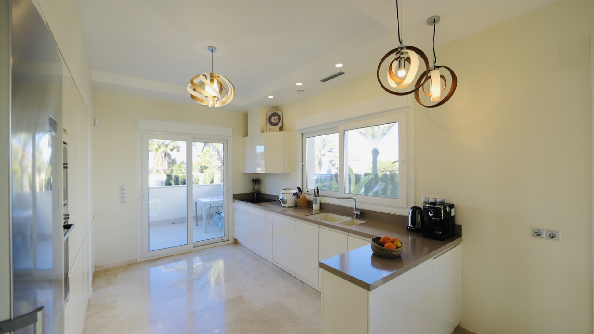 Venta - Detached Villa - La Zenia