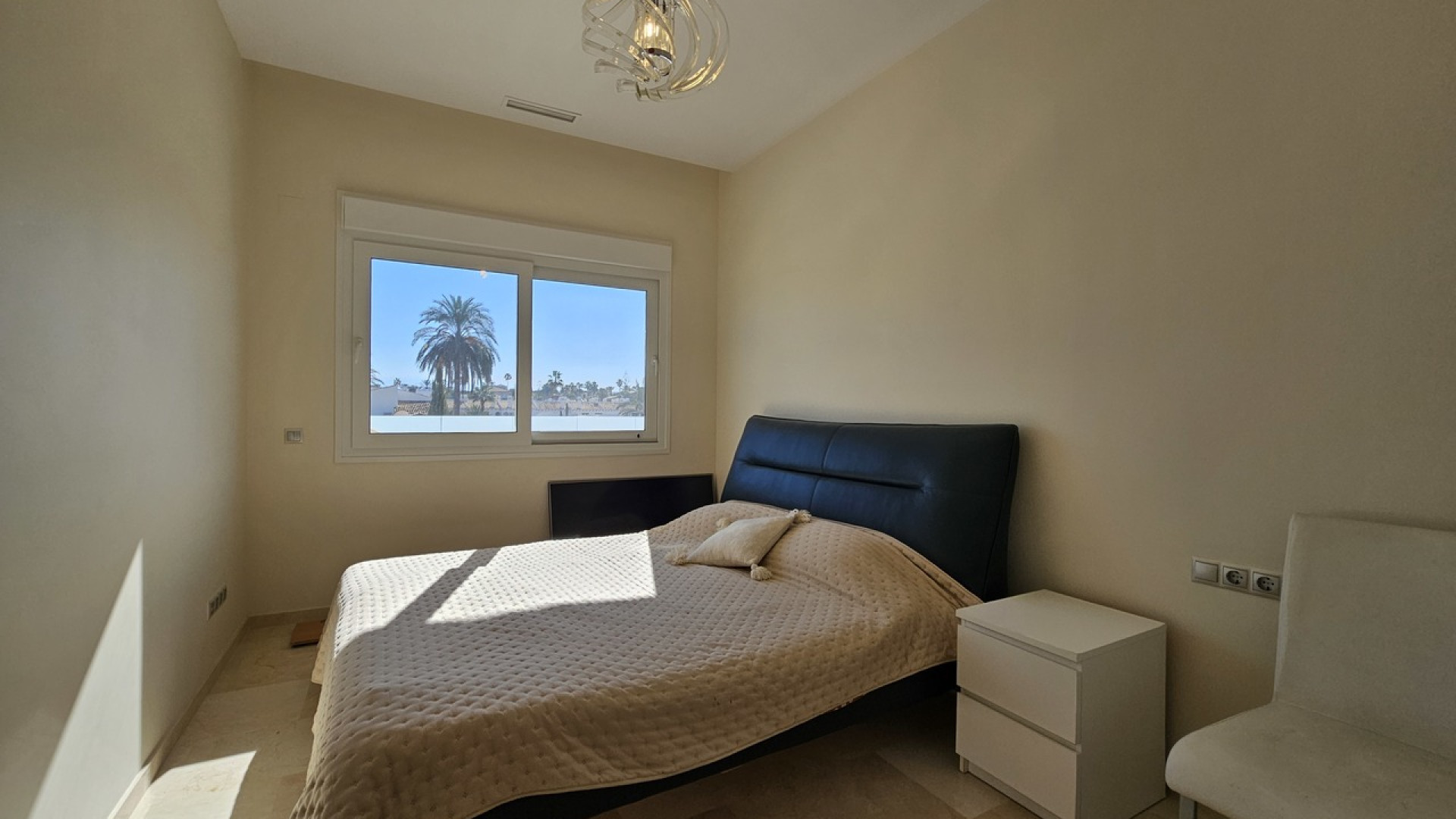 Venta - Detached Villa - La Zenia